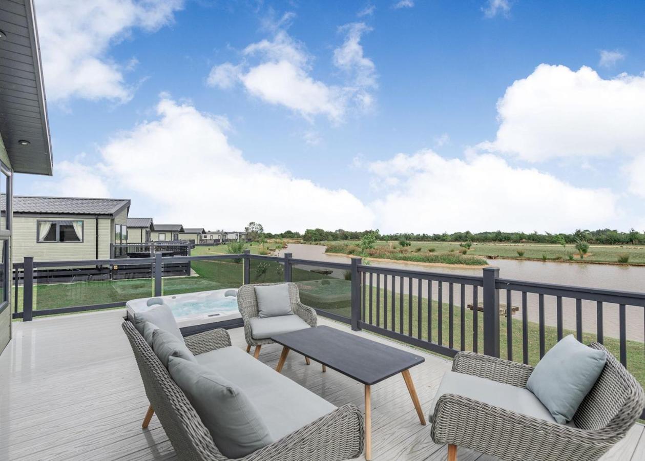 Home Farm Park Lakeside Retreat Burgh le Marsh Ruang foto