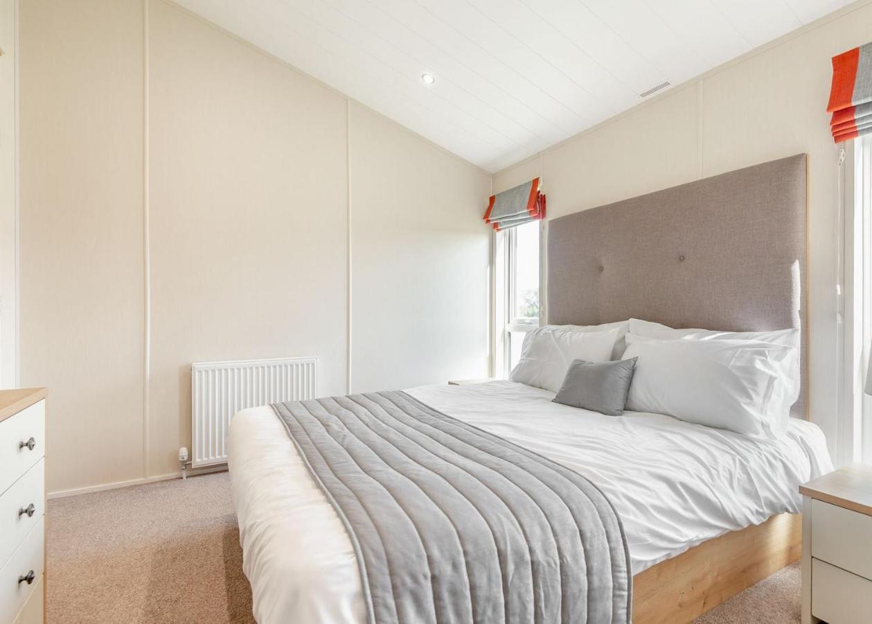 Home Farm Park Lakeside Retreat Burgh le Marsh Ruang foto