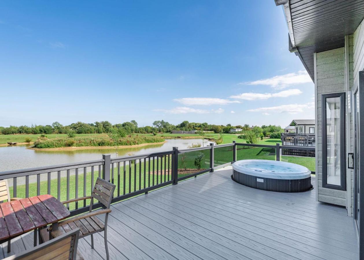 Home Farm Park Lakeside Retreat Burgh le Marsh Ruang foto