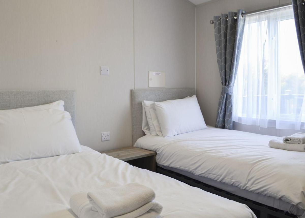 Home Farm Park Lakeside Retreat Burgh le Marsh Ruang foto