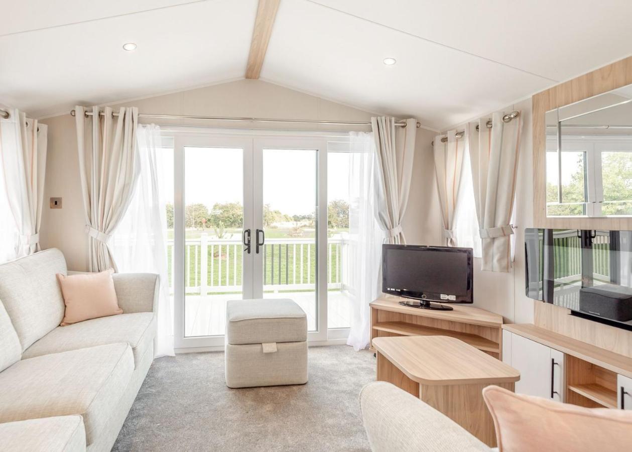 Home Farm Park Lakeside Retreat Burgh le Marsh Ruang foto